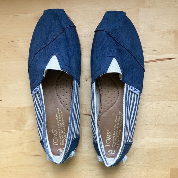 TOMS navy stripped rope espadrille slip on shoes - Picture 10 of 11